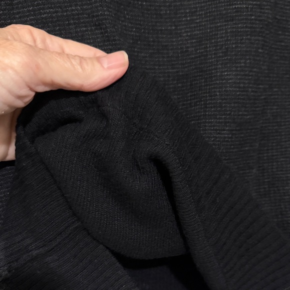 Lululemon Chai Time Black/Charcoal reversible Women's Sweater - Picture 7 of 8